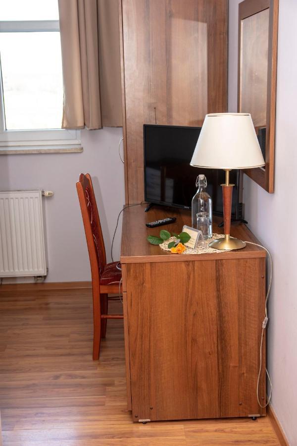 Weranda Rooms ティヒ エクステリア 写真